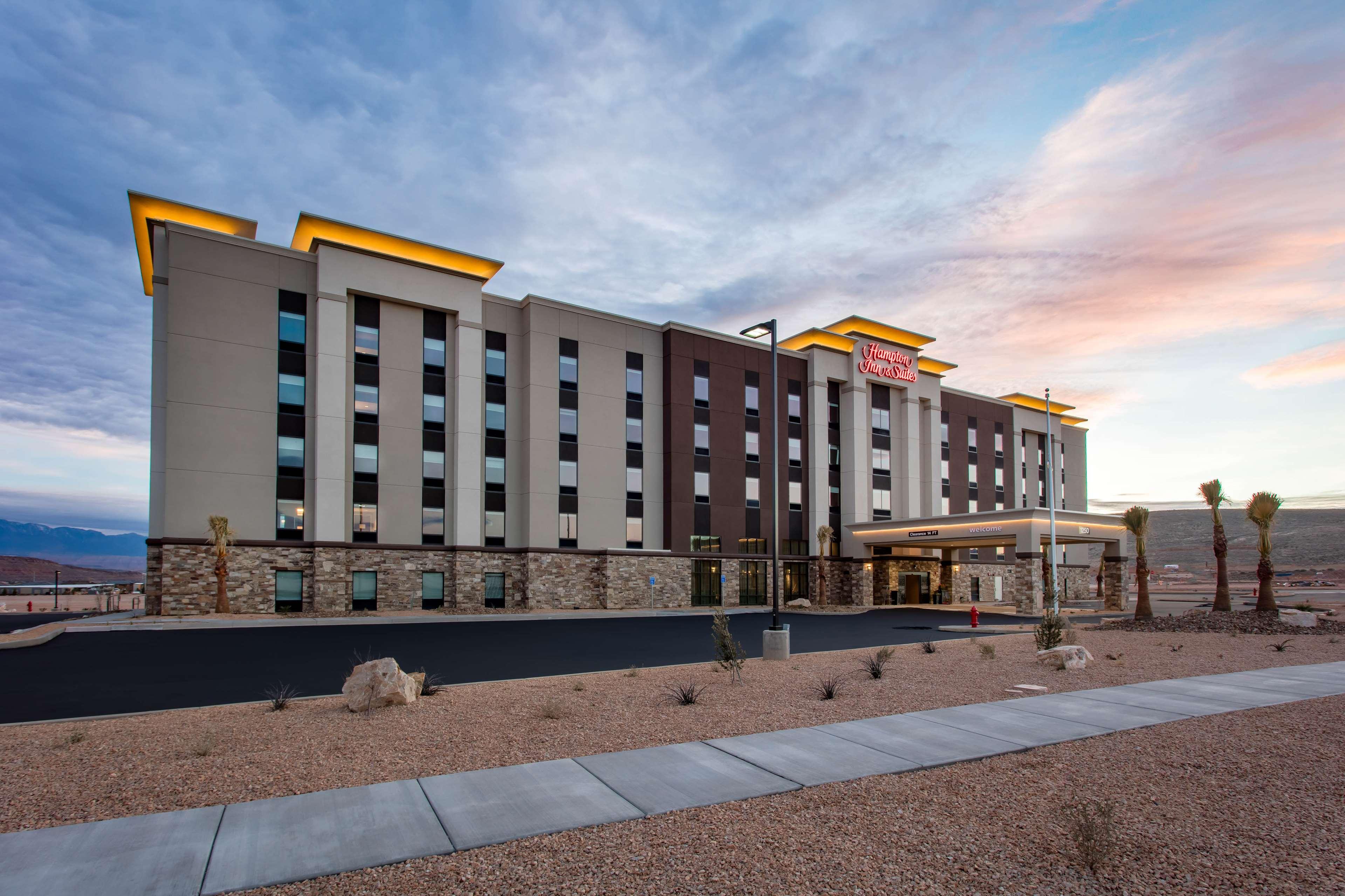 Hampton Inn & Suites Saint George Extérieur photo